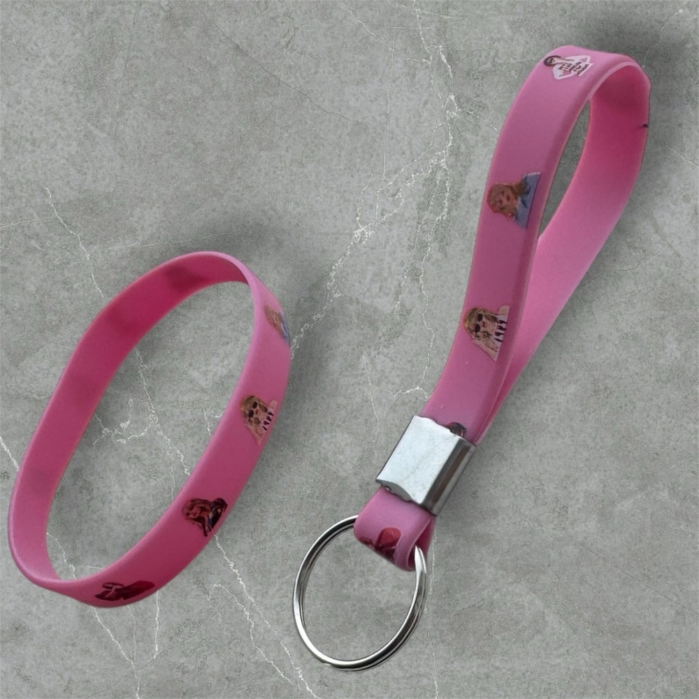 $5 Add-On 🆕Taylor Swift Pastel Pink Bracelet and Wristlet Keychain - Picture 2 of 12